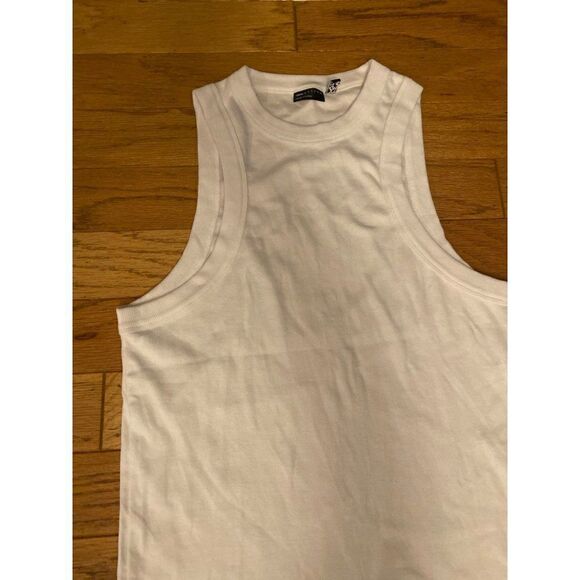 ASOS Design, women's white cotton sleeveless, racerback basic tank top size med - Picture 2 of 8